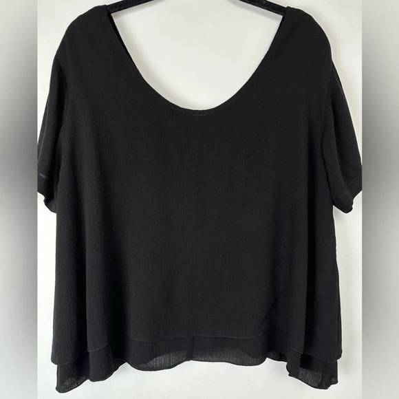 Serendipity Maui Women's Top Size Large Black Rayon Cropped Layered Lagenlook - Picture 2 of 7